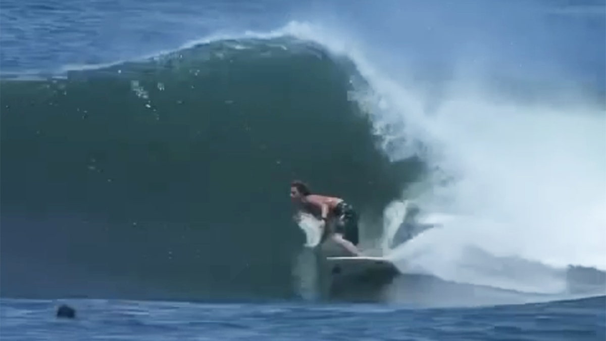 Teddy Wittemann surfing