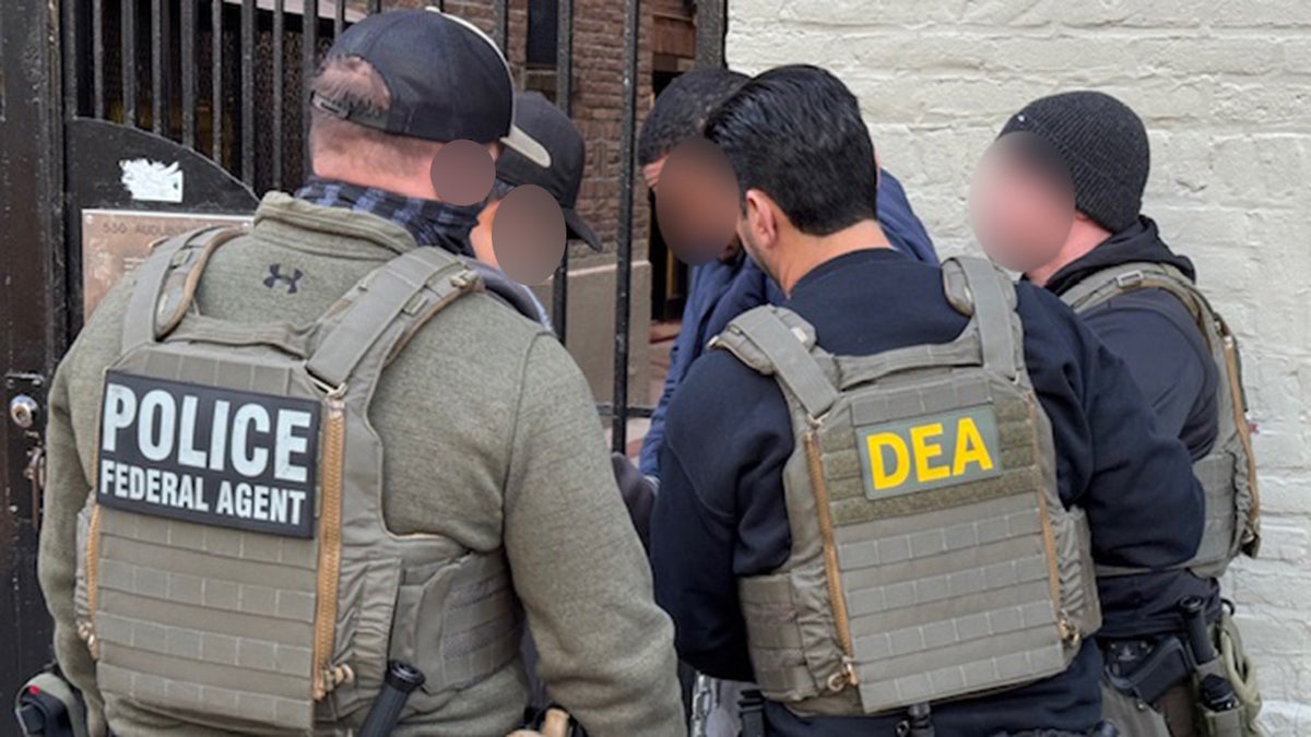 DEA arrest a migrant in New York City