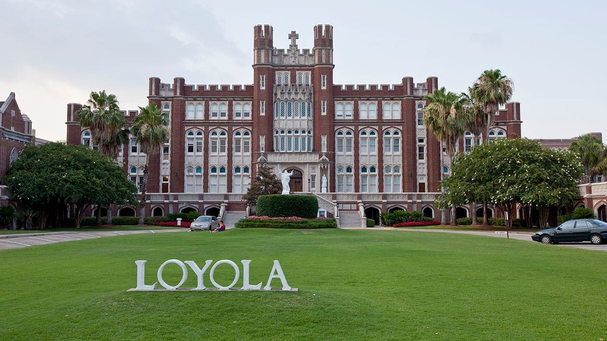 loyola new orleans campus