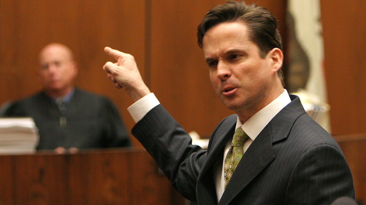 Alan Jackson, deputy district attorney addresses the jury during the prosecution's rebuttal at Phil Spector trial