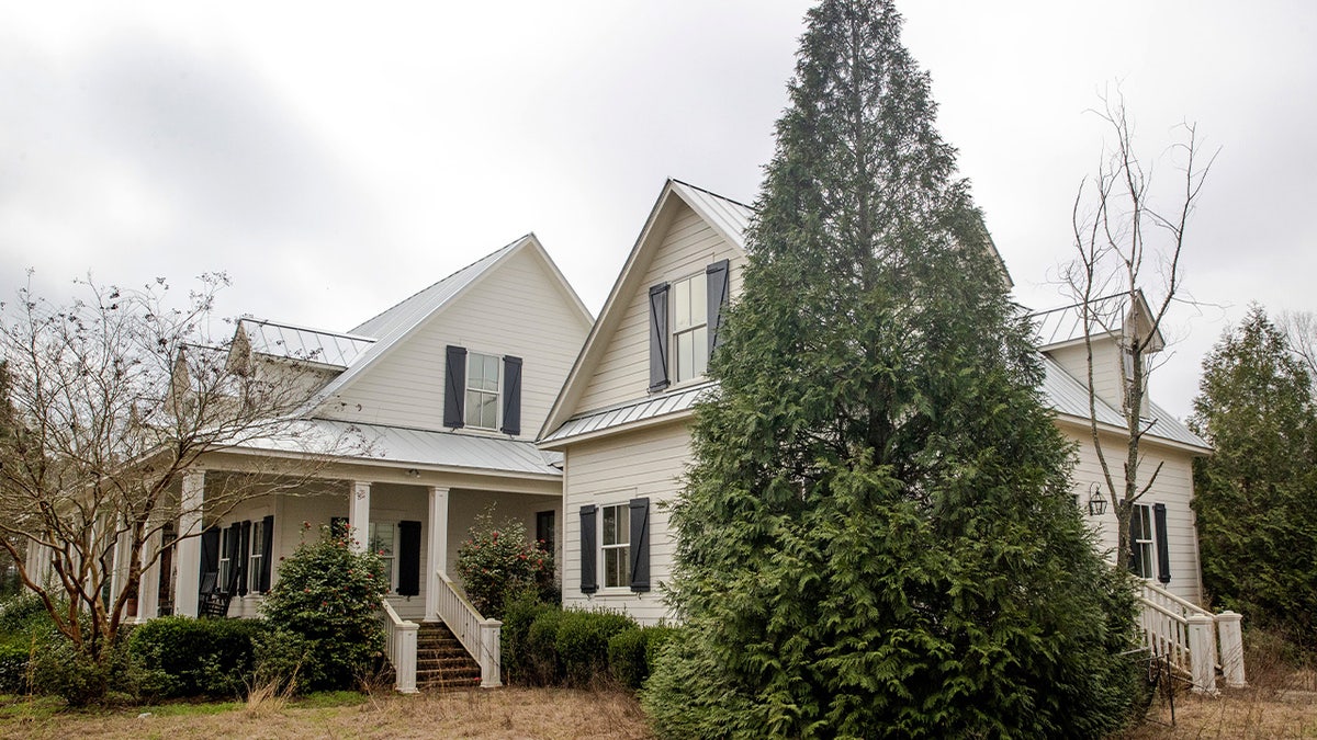 A side view of the house at the Murdaugh Moselle property