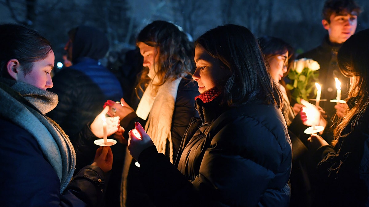 Memorial for the victims of the Brown University shooting