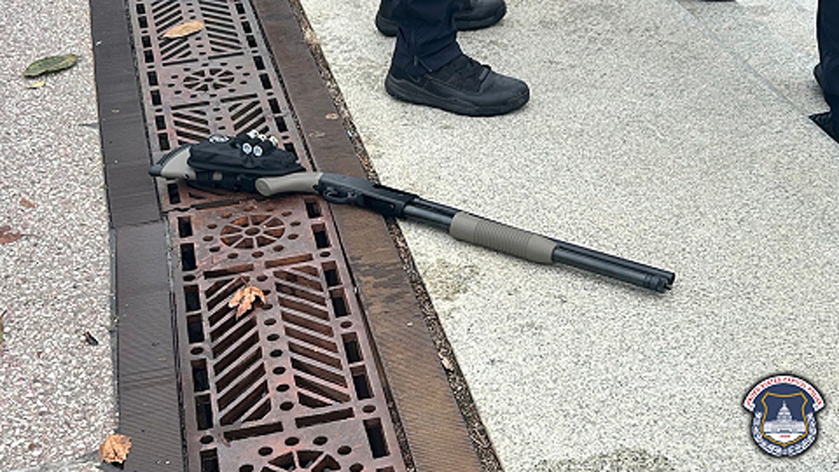 Gun confiscated by officers that a man was holding when he charged the USCP building