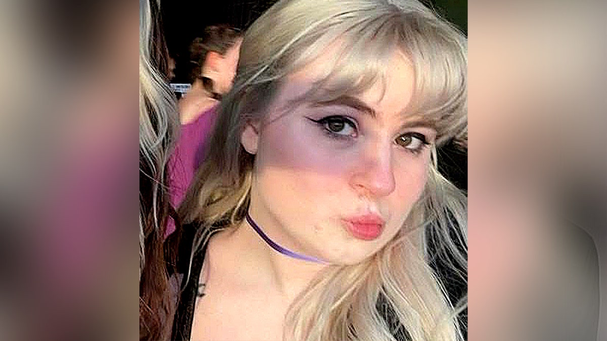 selfie photo of blonde woman