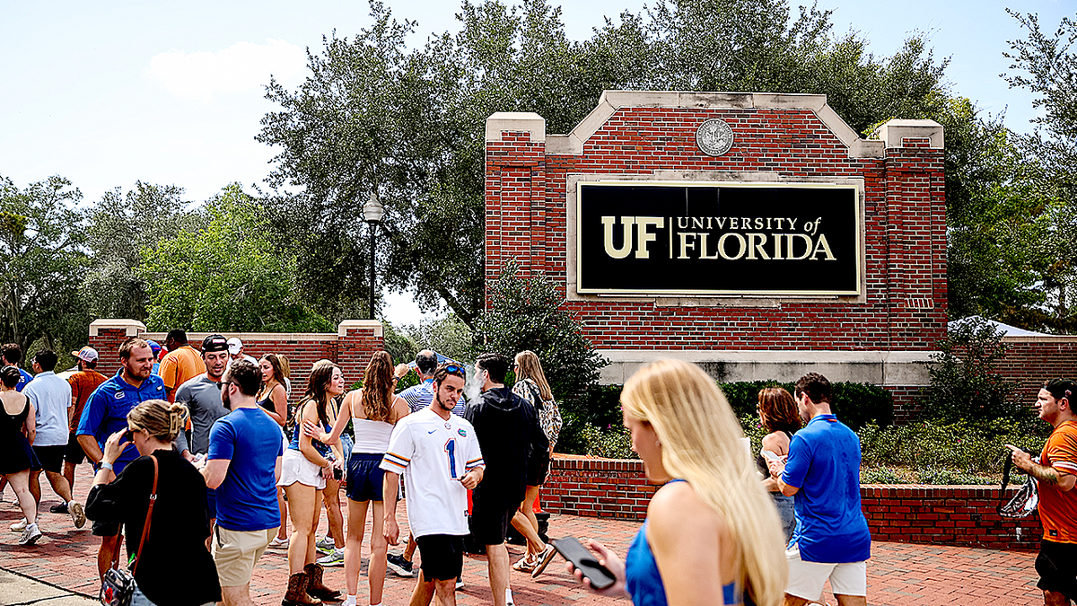 University of Florida campus sign
