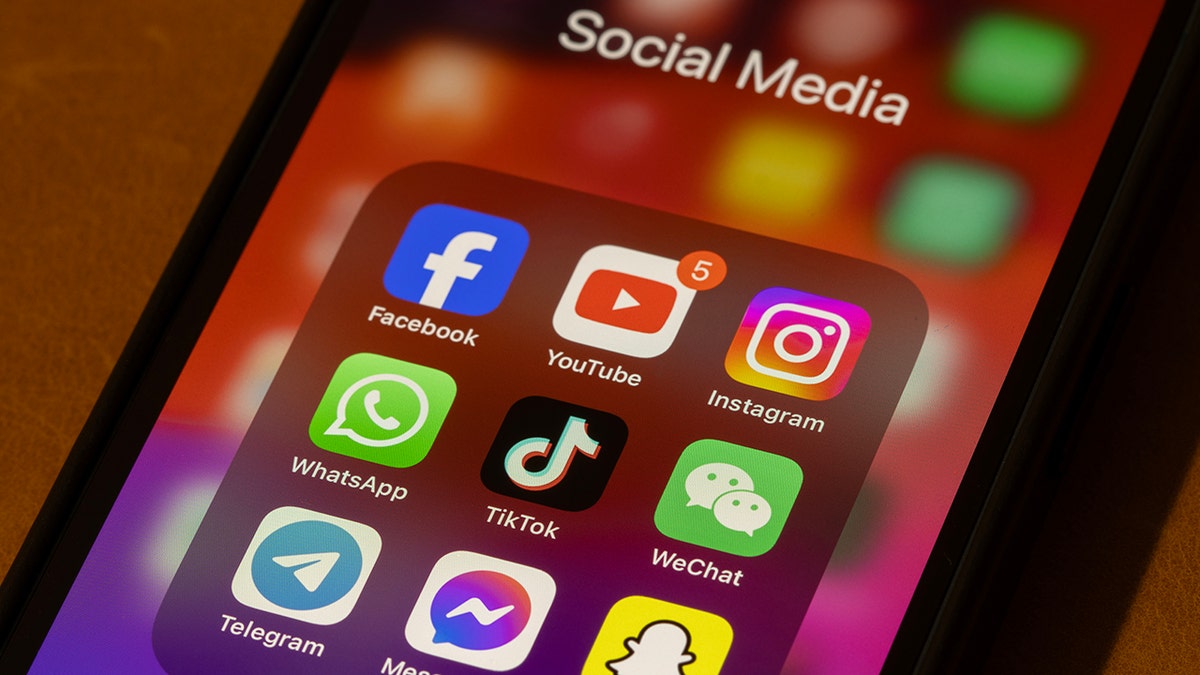 Social media apps