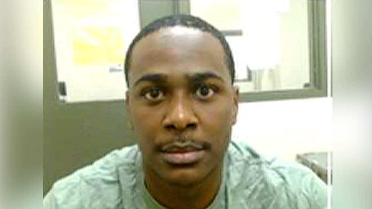 mugshot of Josman Policarpo