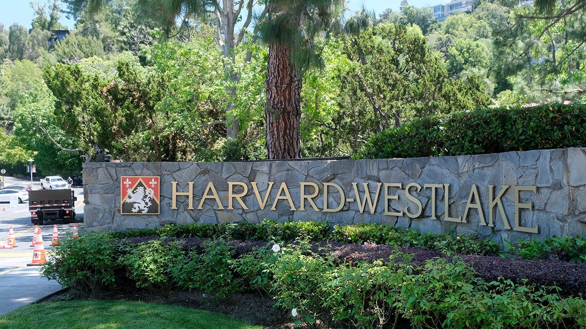 Harvard-Westlake sign