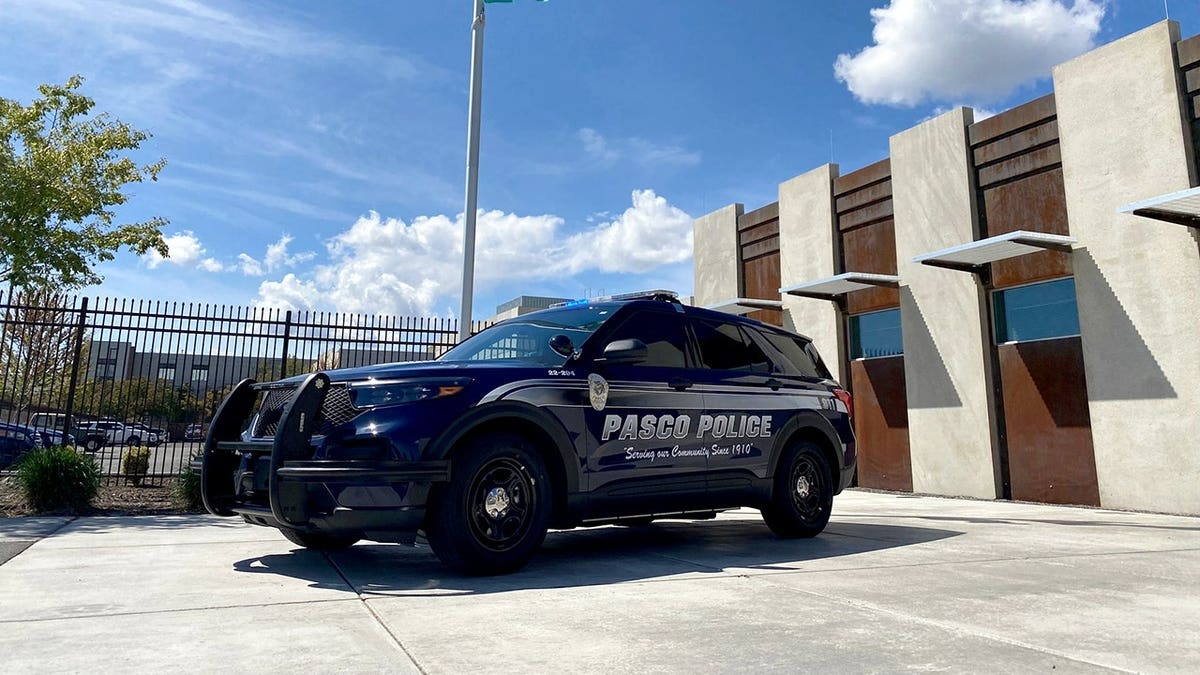 Pasco police cruiser outside headquarters