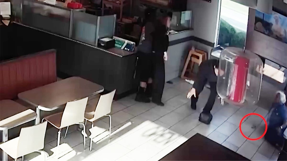 Anita Grayson in physical altercation with Tim Hortons employee in Fort Wayne Indiana