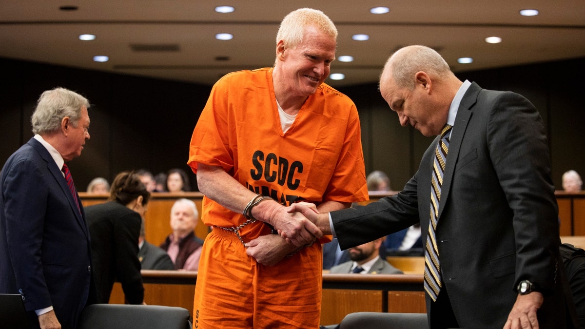 Alex Murdaugh greeting defense attorney Jim Griffin at Richland County Judicial Center in Columbia, South Carolina