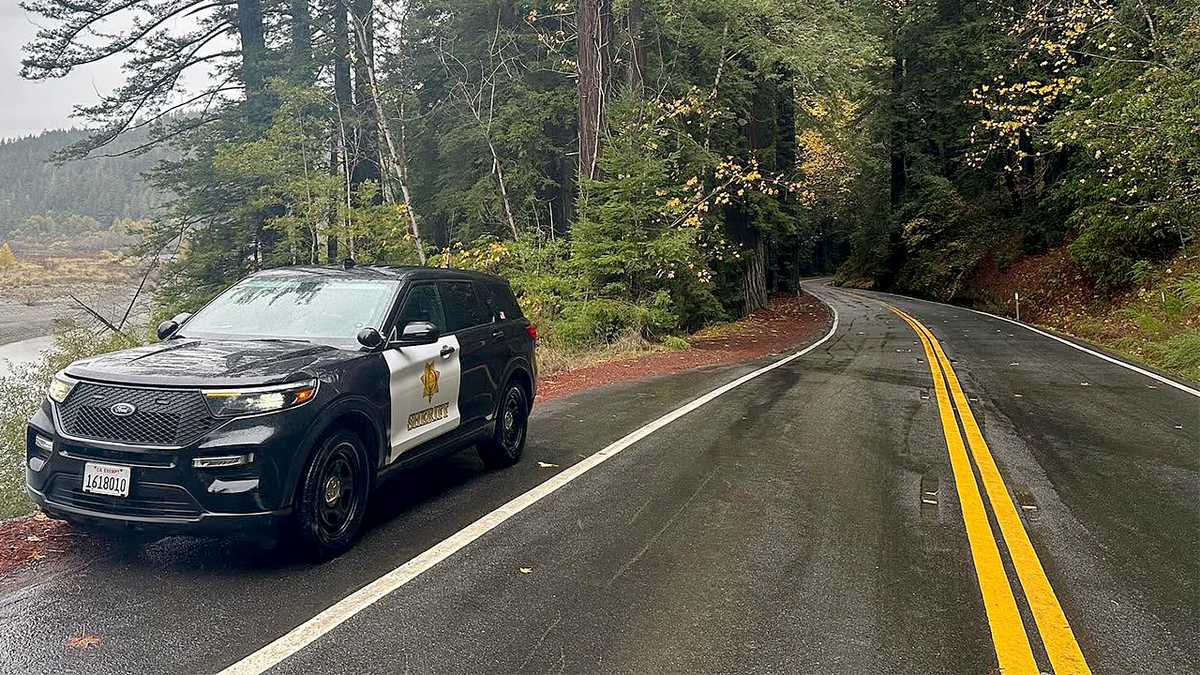 Sheriff car