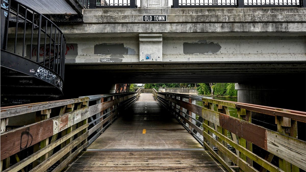 Lansing River Trail